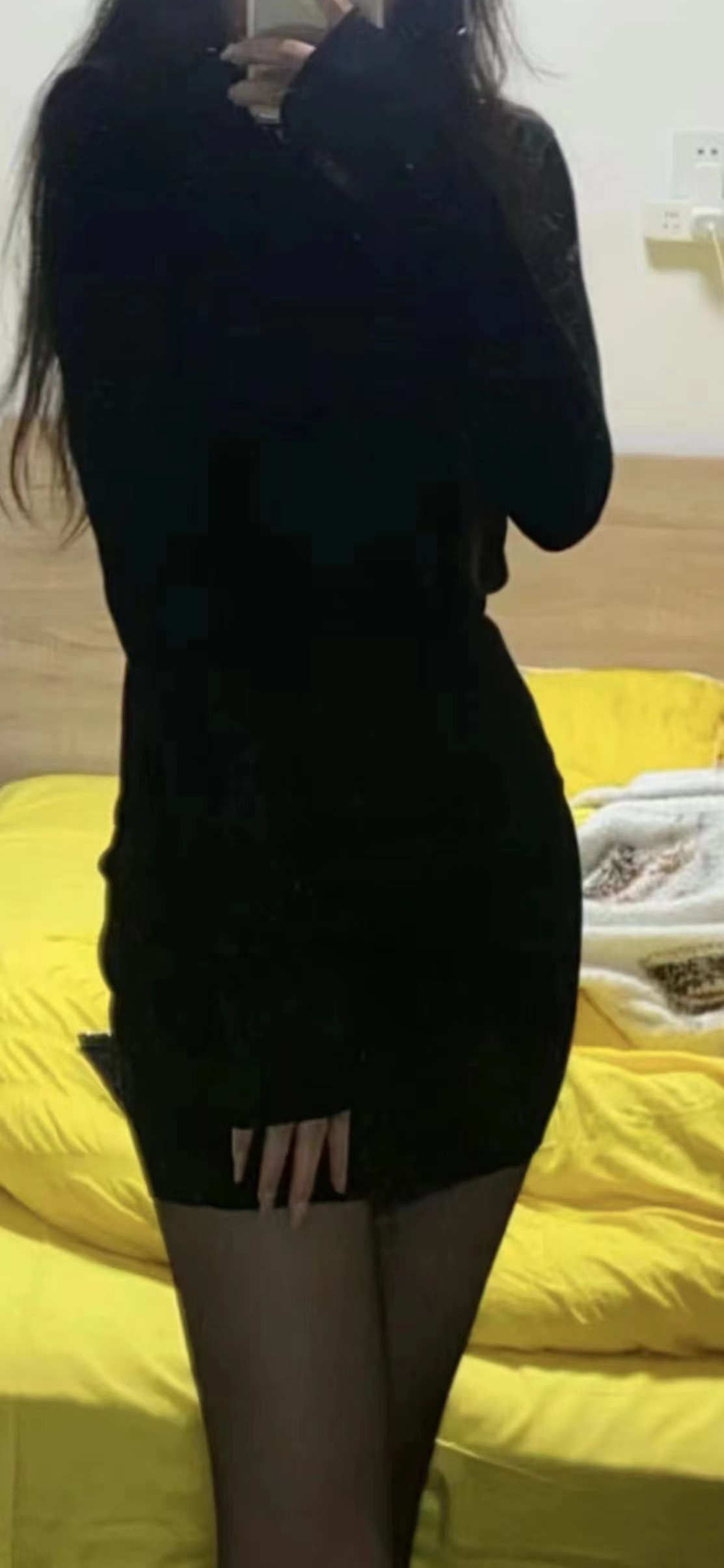 白云丰满甜妹莹莹