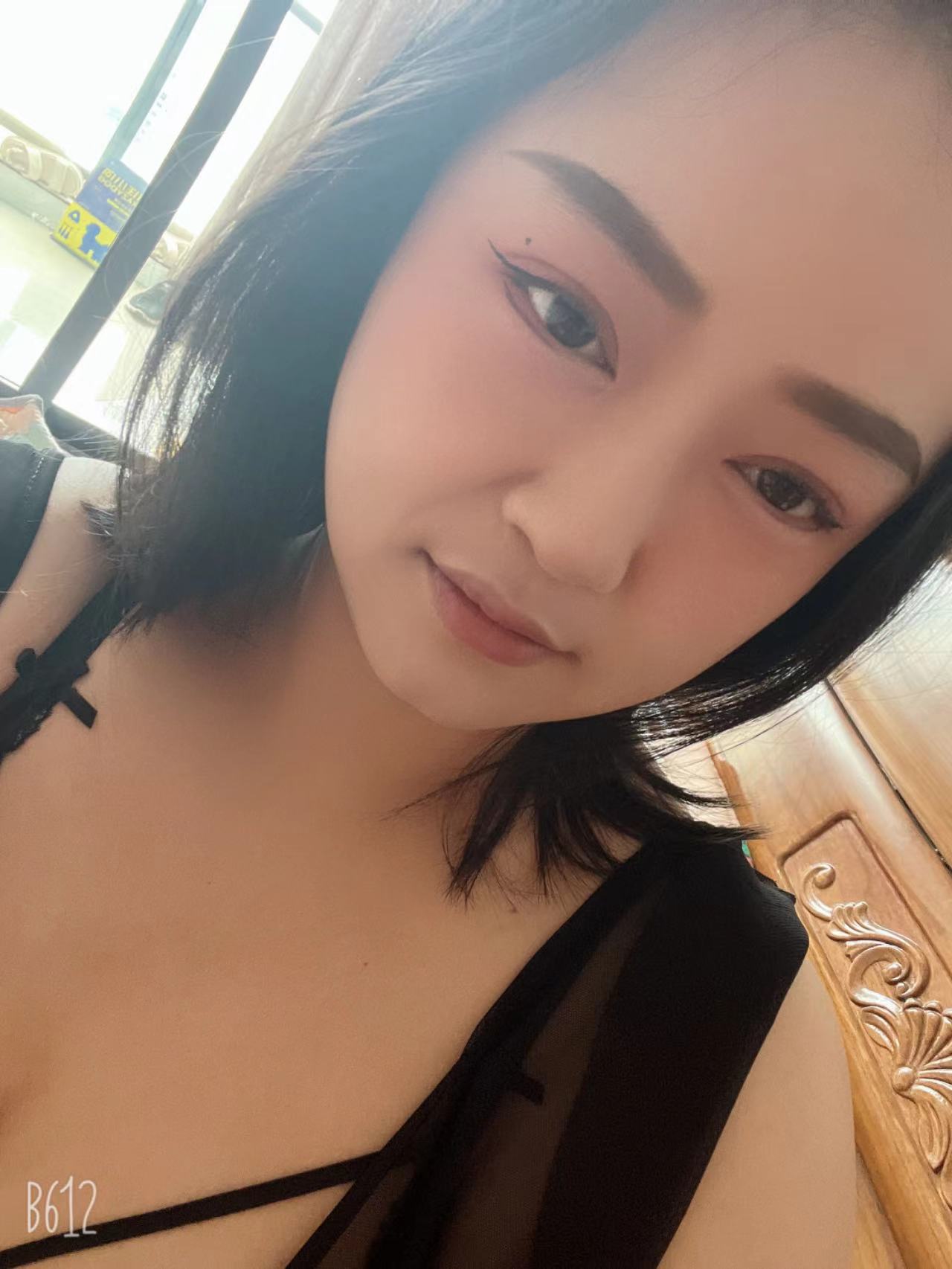 拱墅性感大胸妹