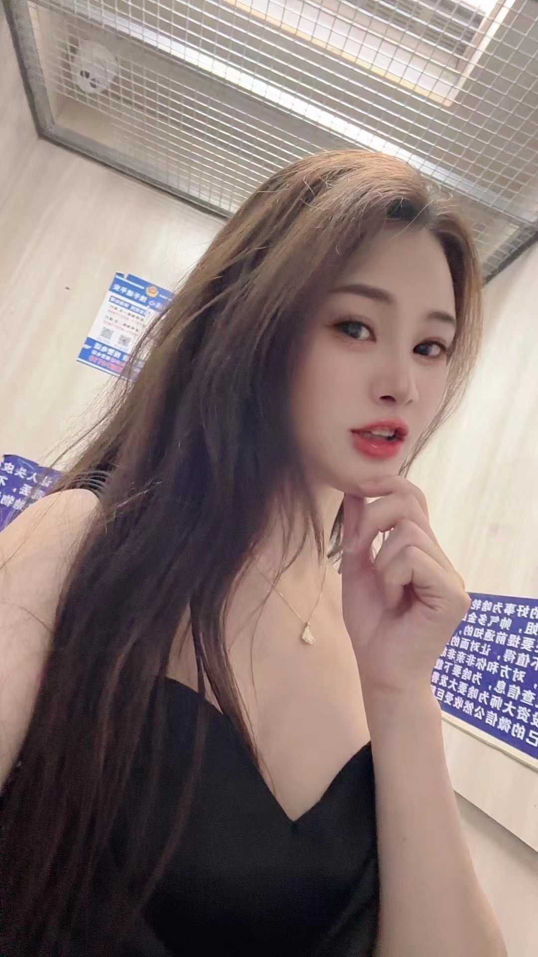 妹妹身材特好，而且不催人