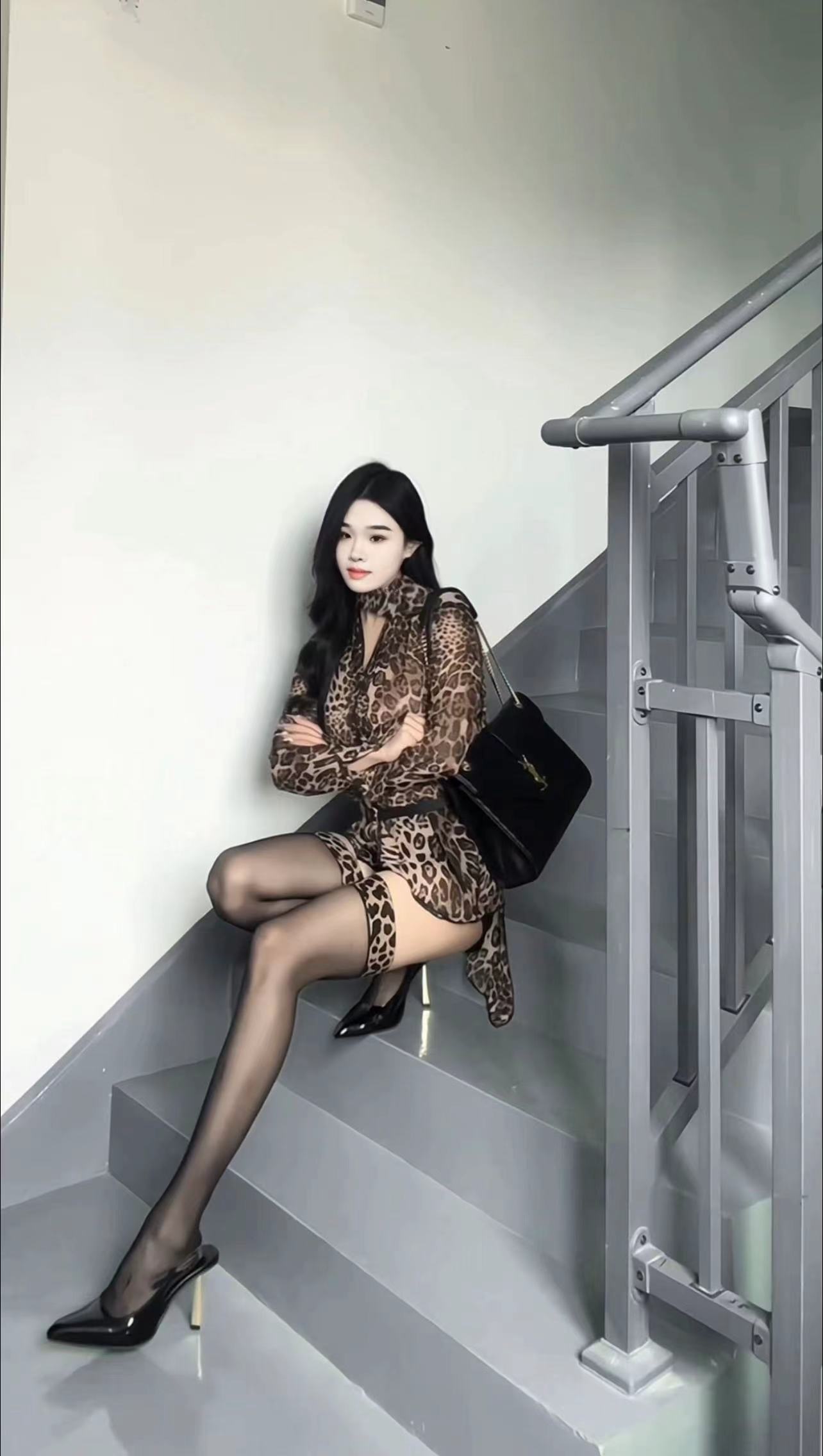 天心区情趣甜美秘书