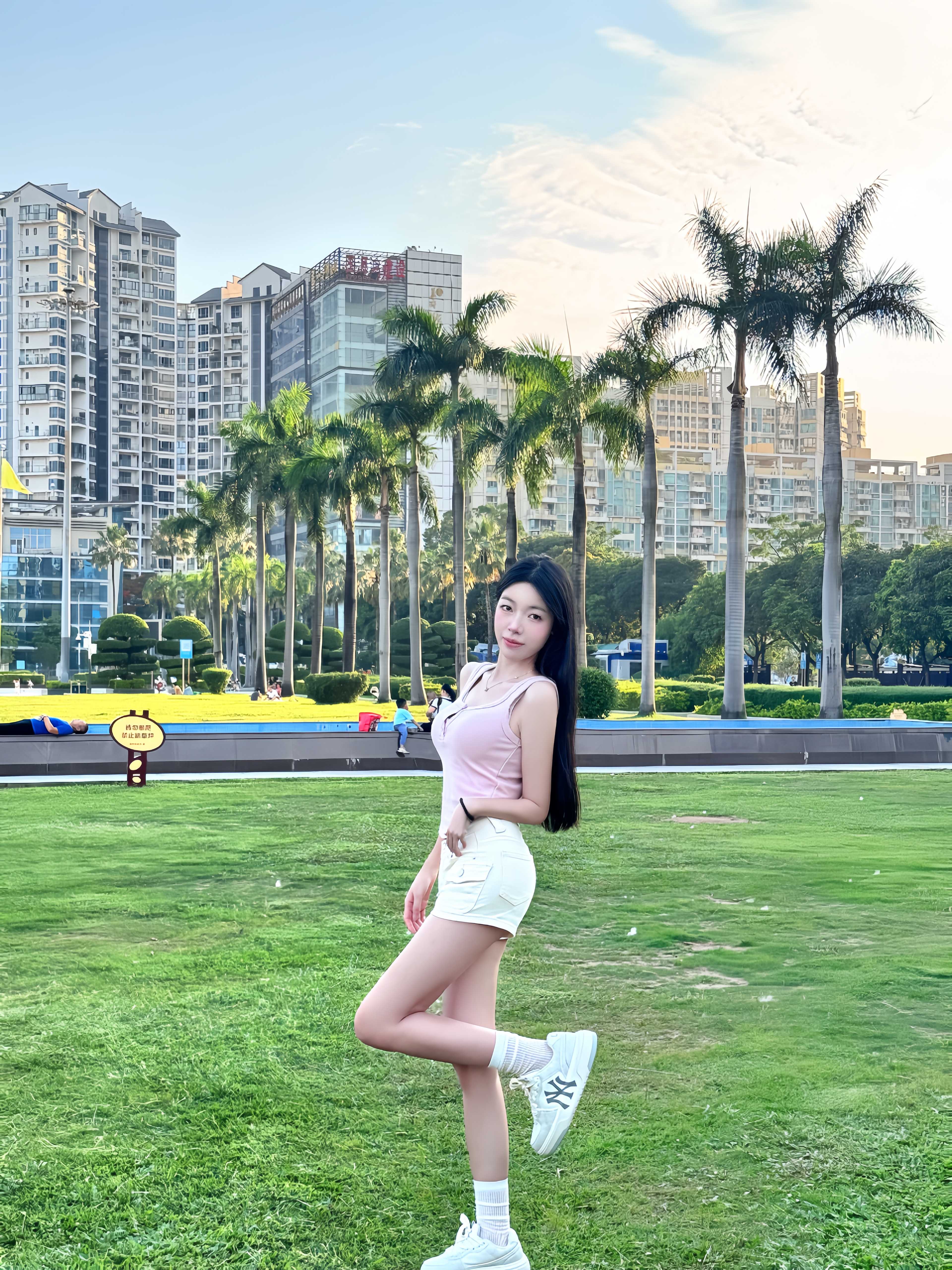 柚柚同学兼职外出