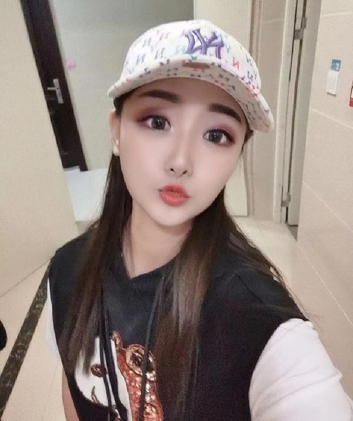 鼓楼高挑白嫩辣妹