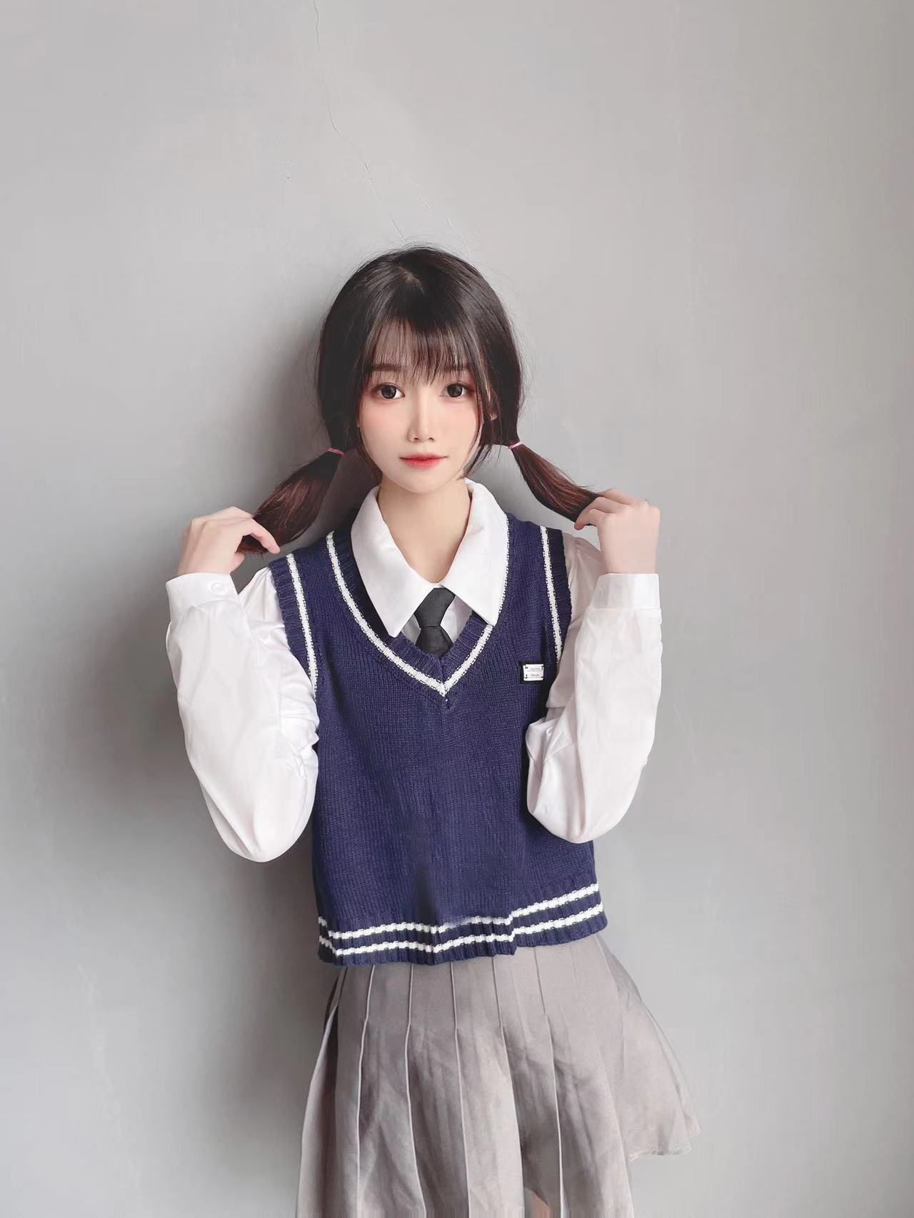 jk少女兼职，有哥哥喜欢我吗