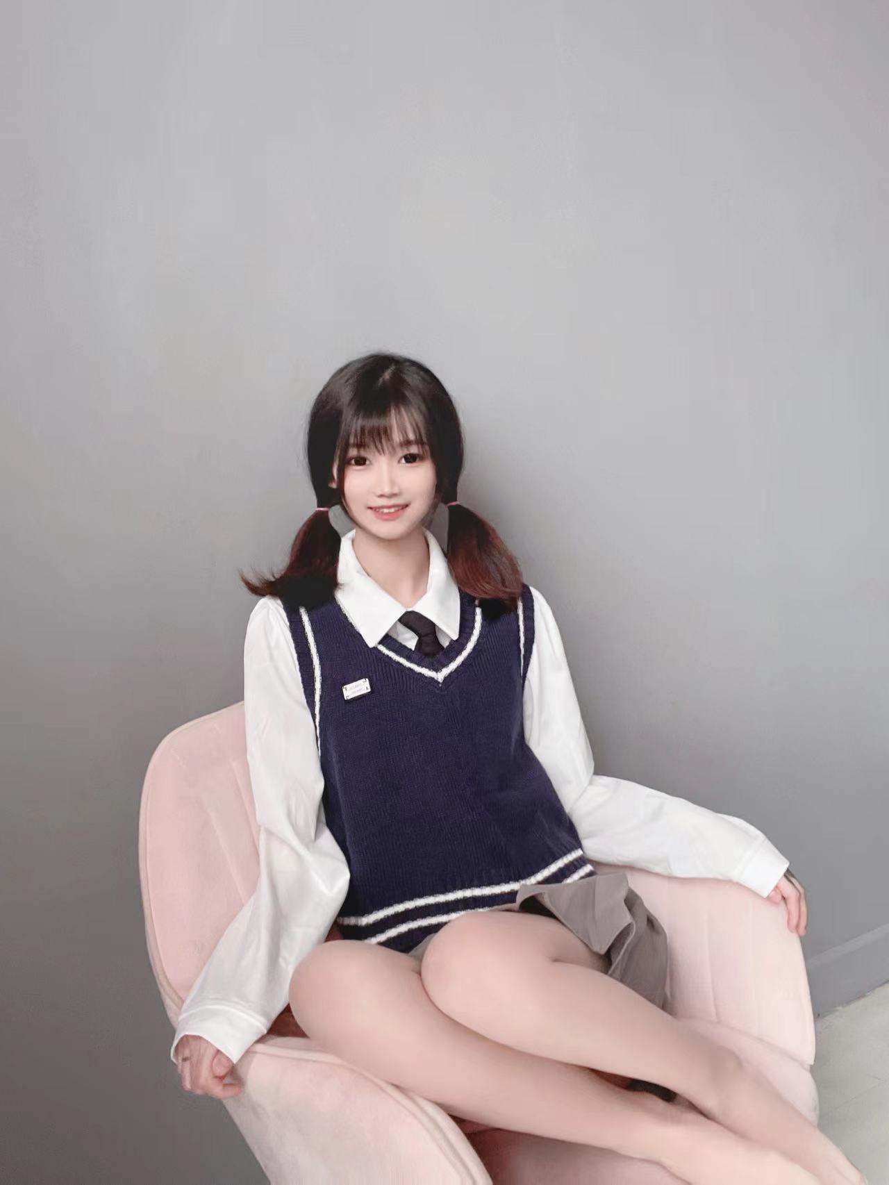 jk少女兼职，有哥哥喜欢我吗