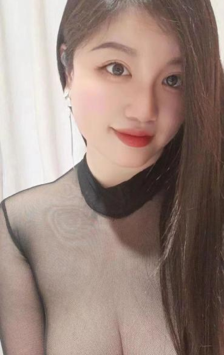 宝安丰满小甜甜