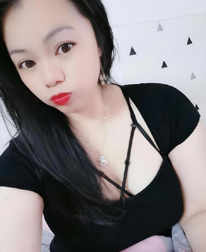 青浦大胸少妇梦儿