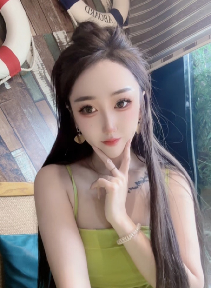 铁西二次元小姐姐