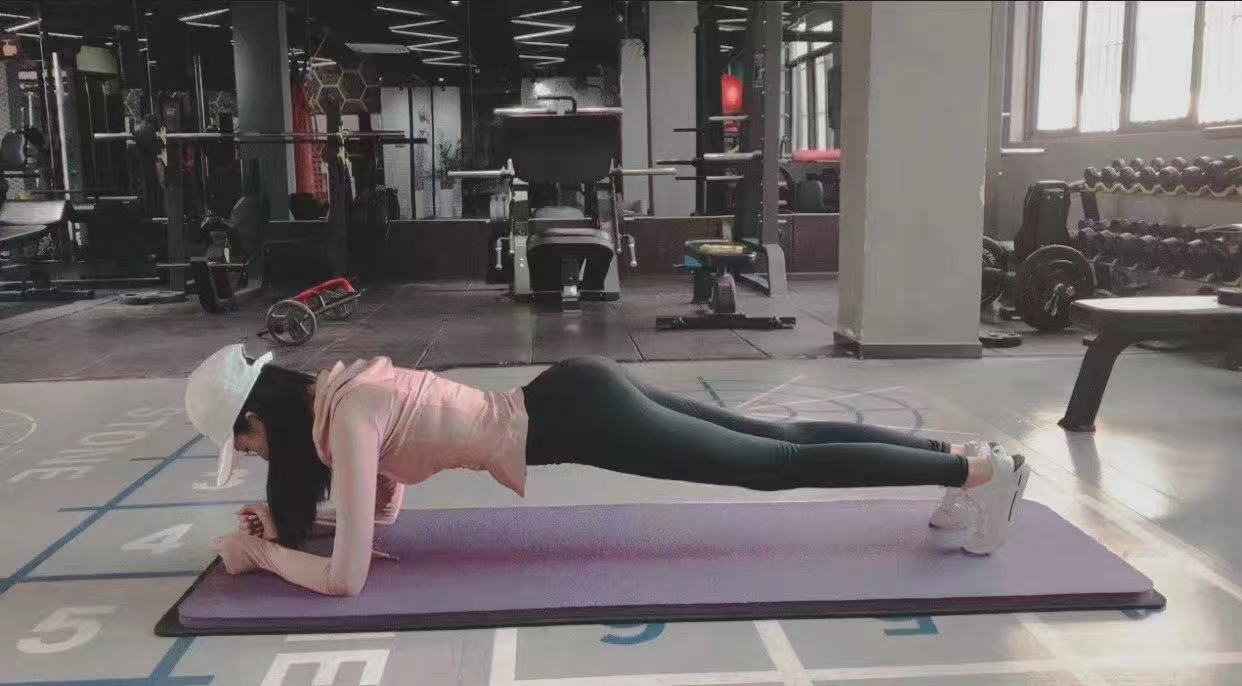 拱墅运动系辣妹小抹茶