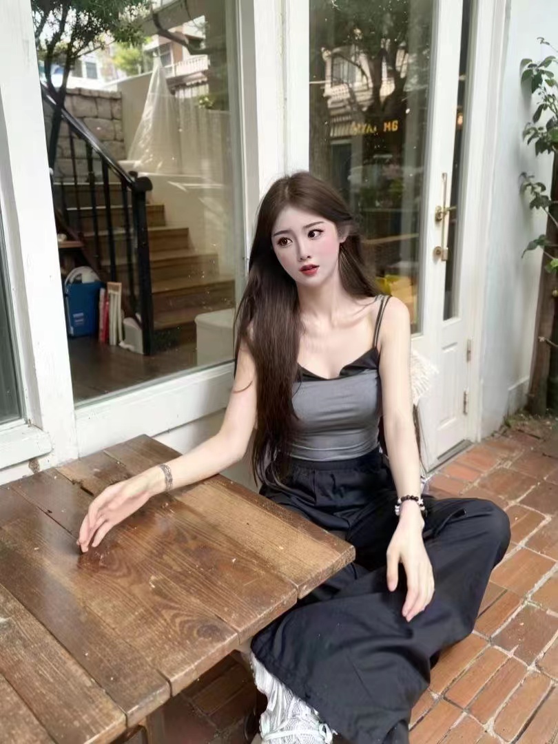 东站甜妹气质楚楚