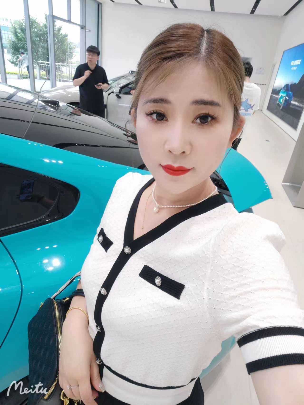 丈八北路附近兼职女