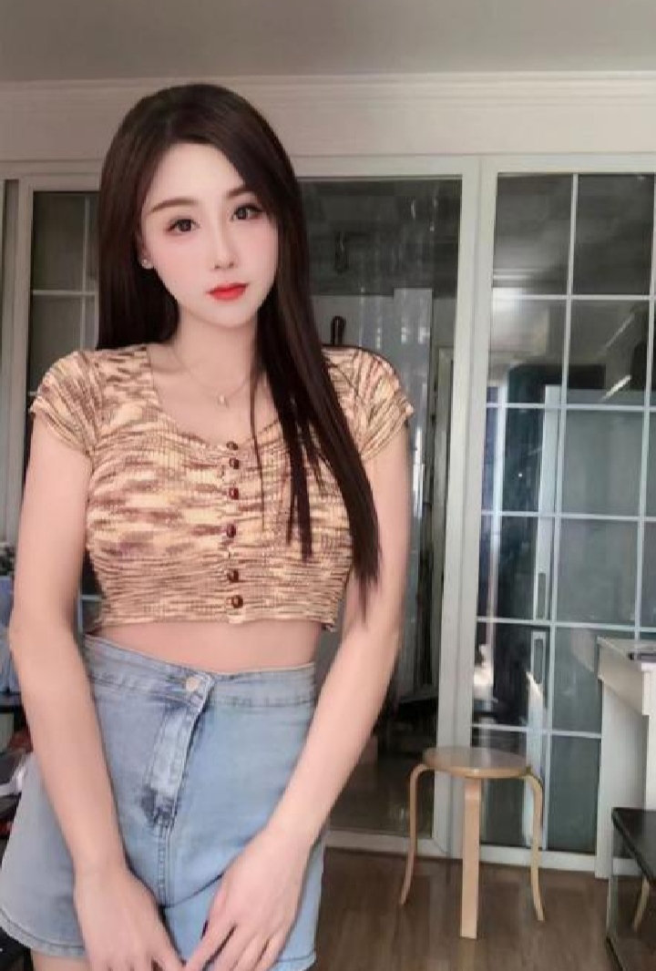 长宁美少妇迪卡儿