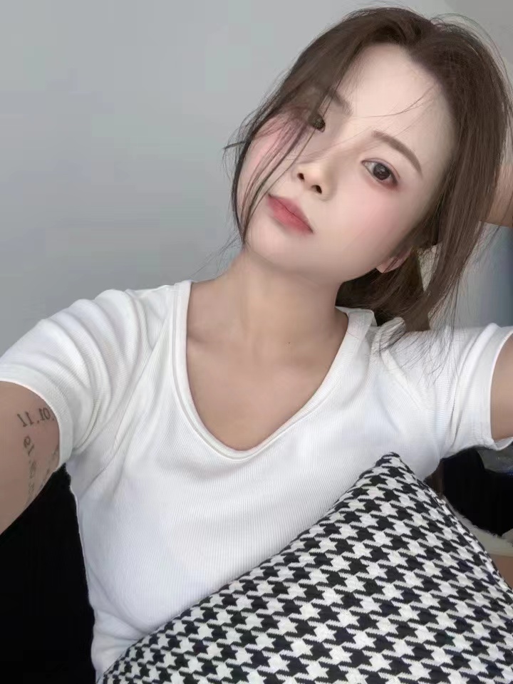 雨花区丰满甜妹蕾蕾