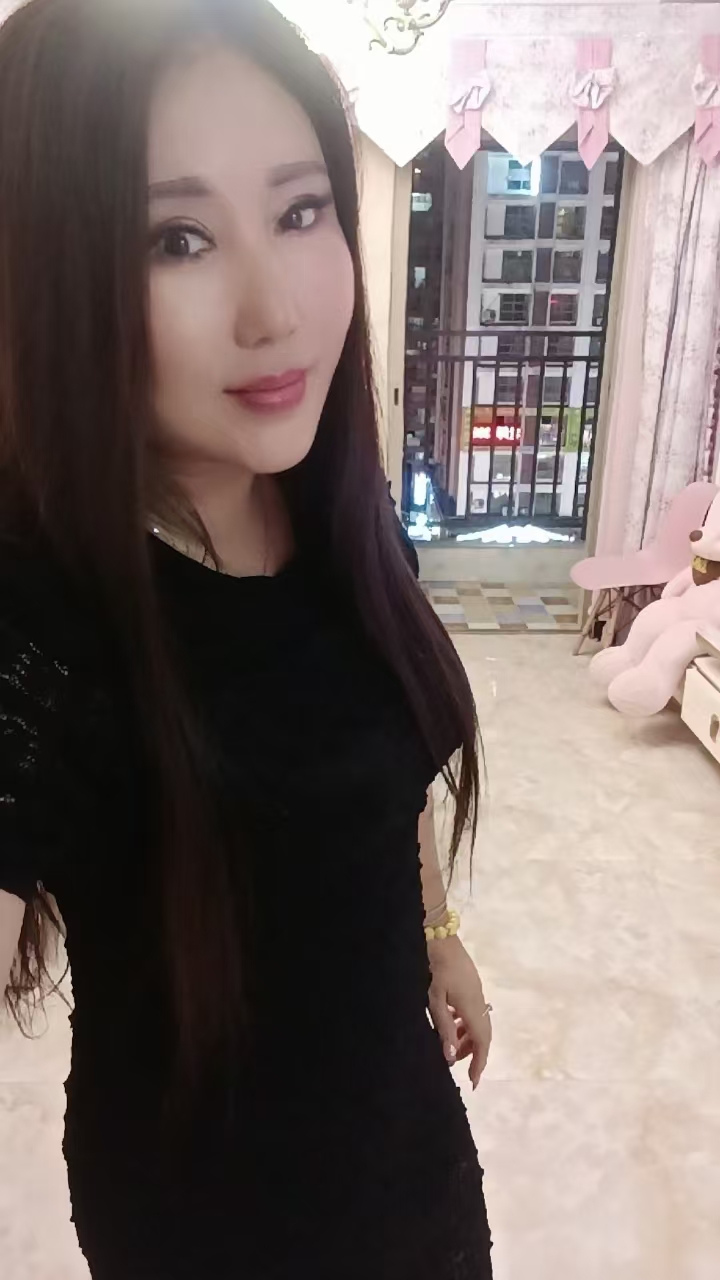 沙坪坝风情火辣少妇丽丽