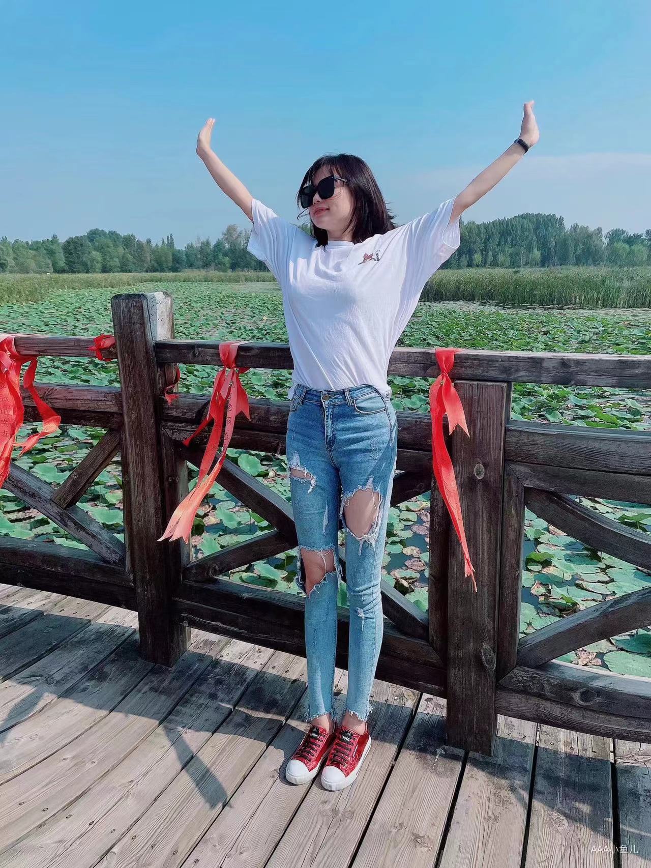 闵行热辣服务系小鱼老师