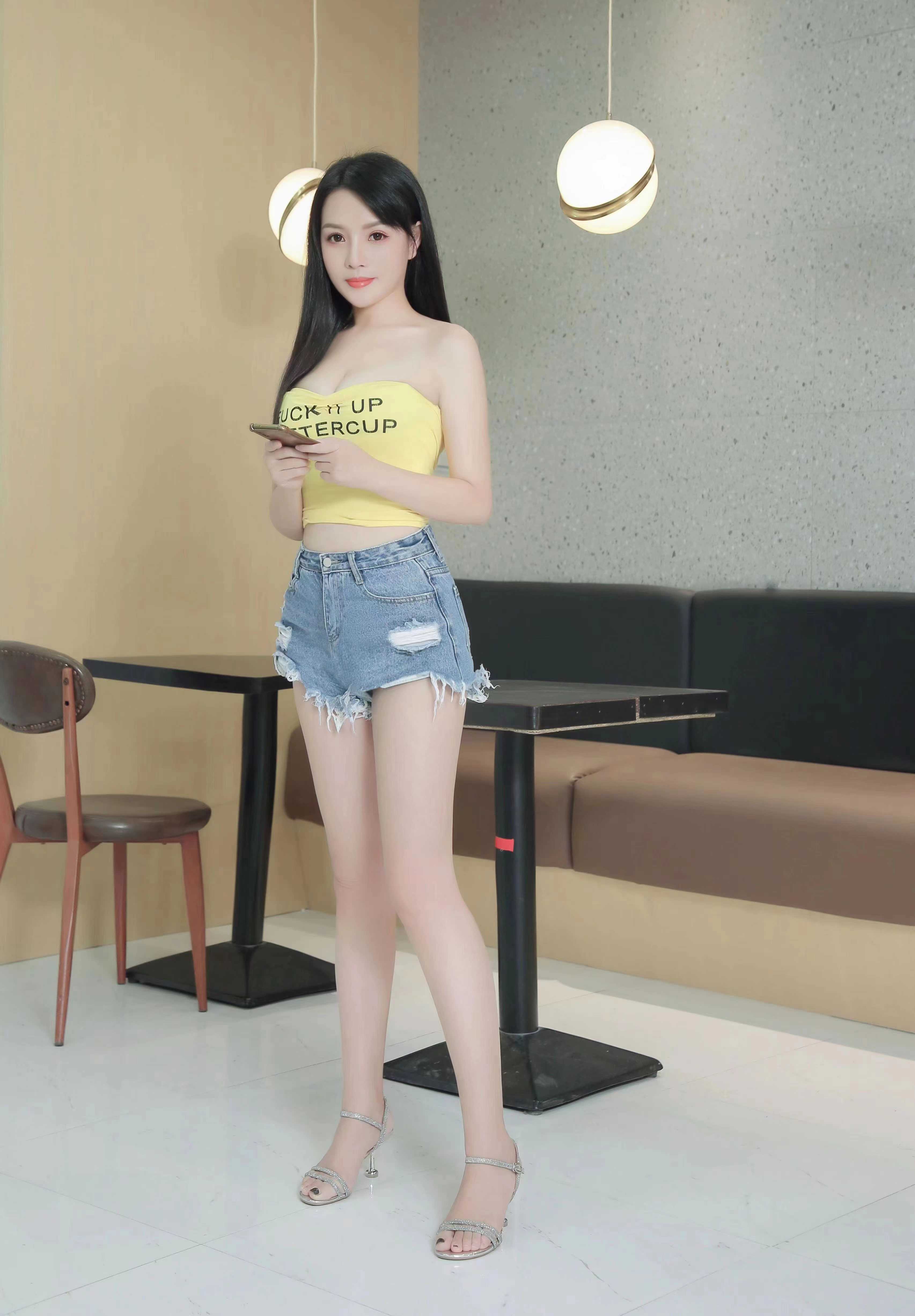 大石热辣美艳小姐姐可可