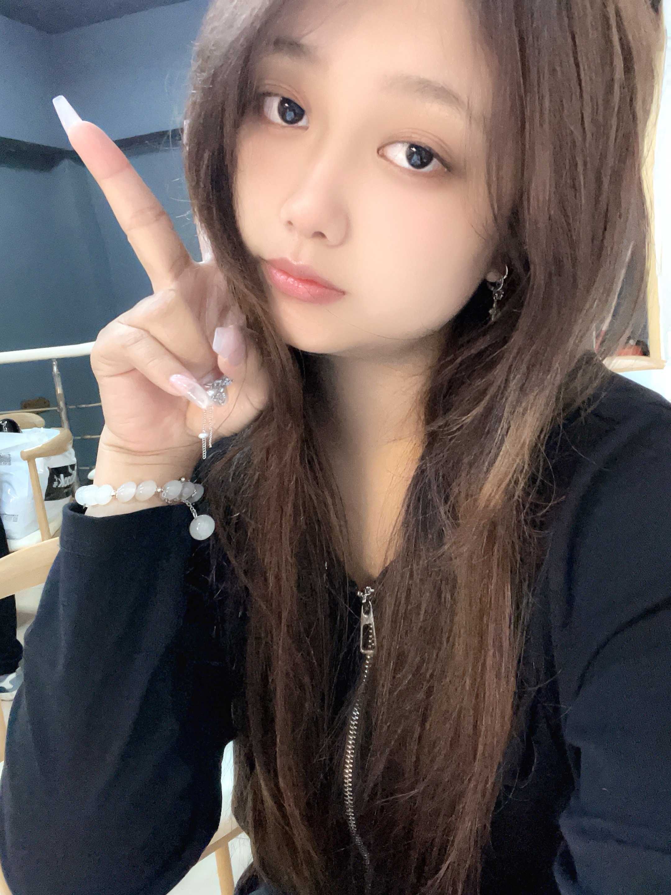 真诚相待，漂亮小妹