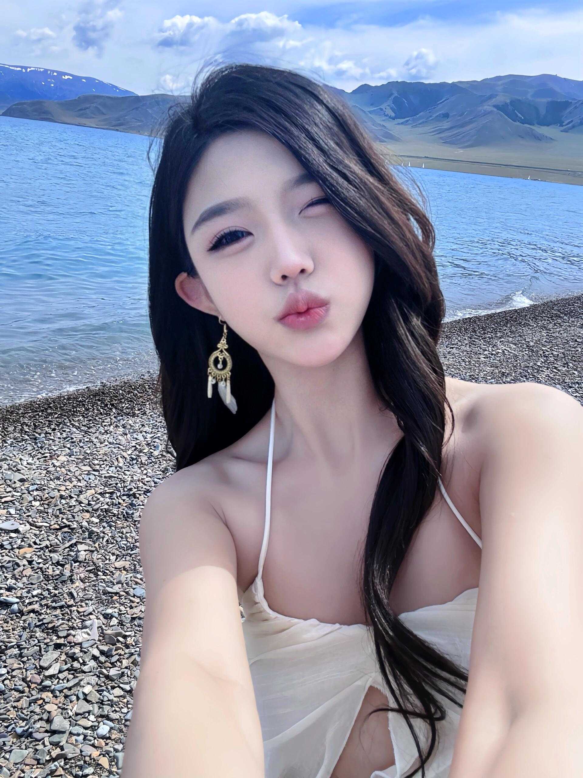 货到付款 肤白貌美