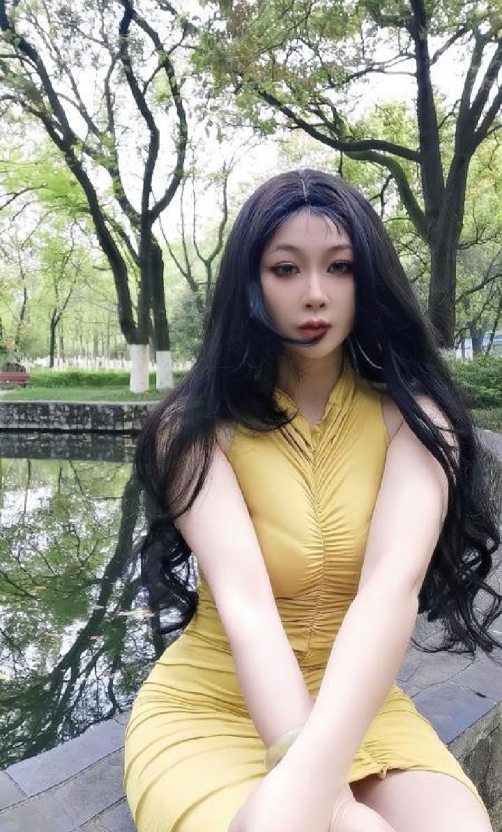 海珠丰满制服尤物