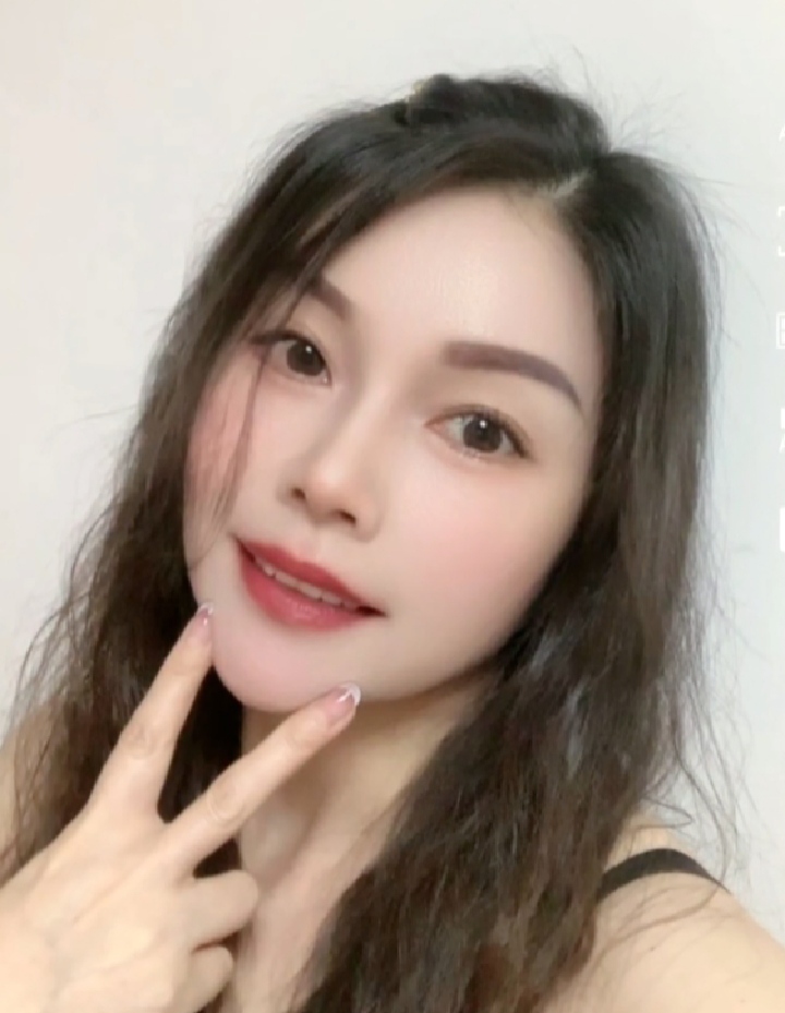 居家大胸少妇杏儿