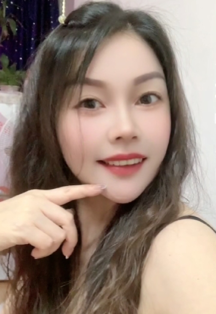 居家大胸少妇杏儿