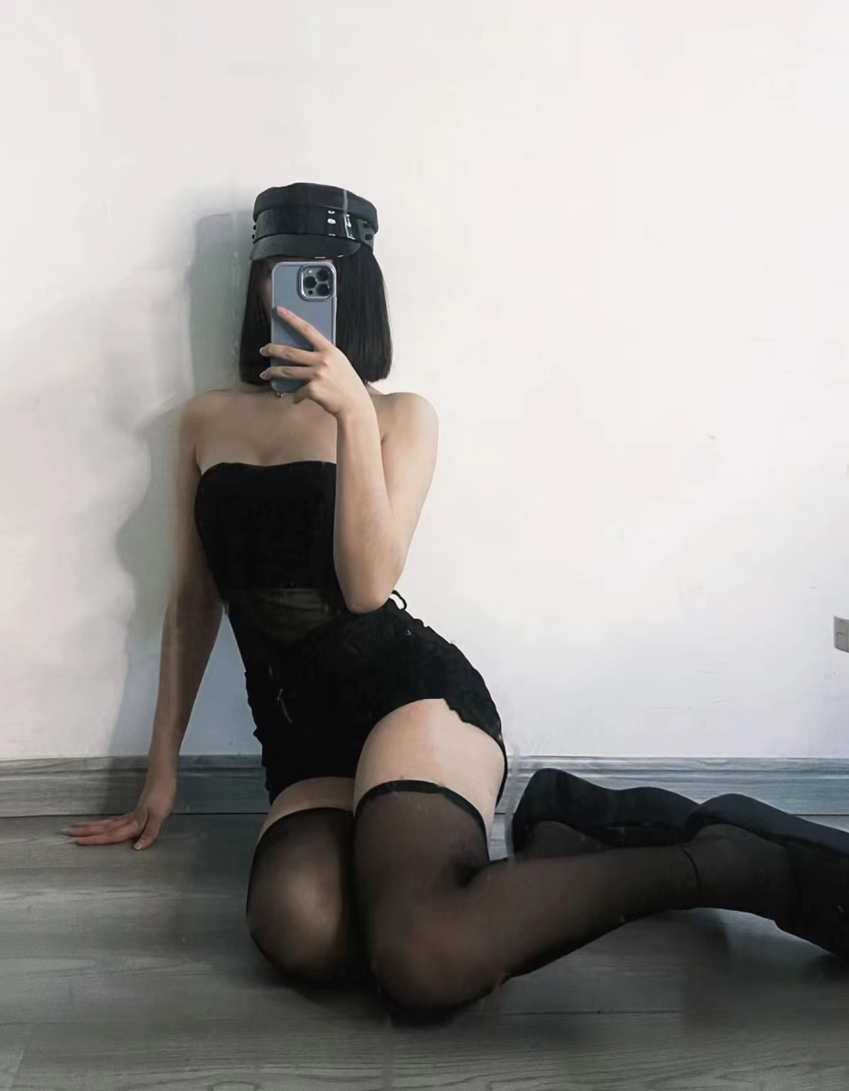 崇智路短发风情少妇岚岚