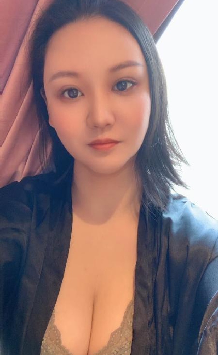 蜀山丰满美少妇