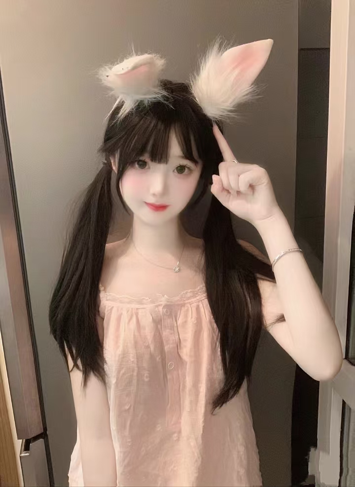 武侯粉嫩小甜妹欢欢