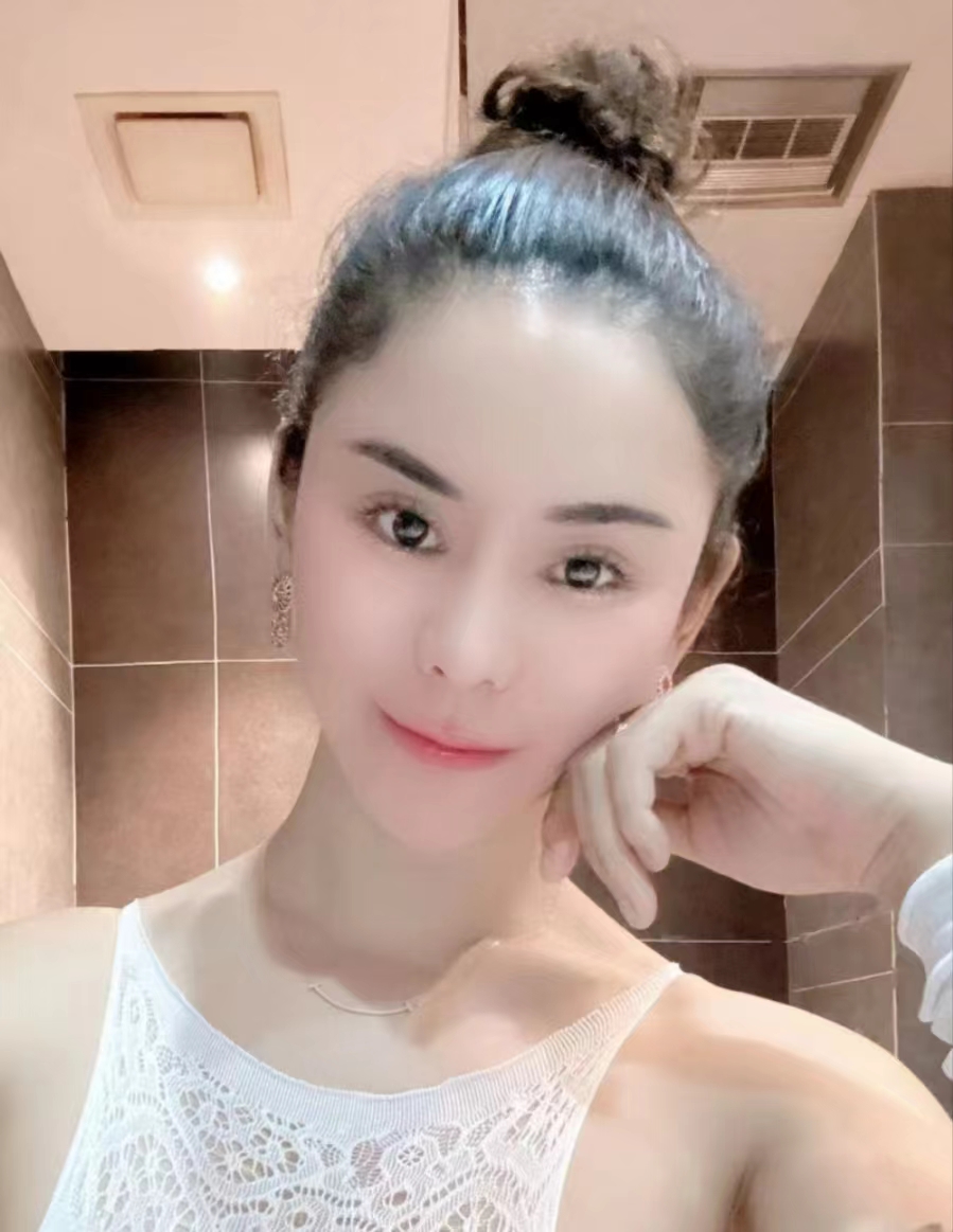 木渎白嫩丰满斯斯小姐姐