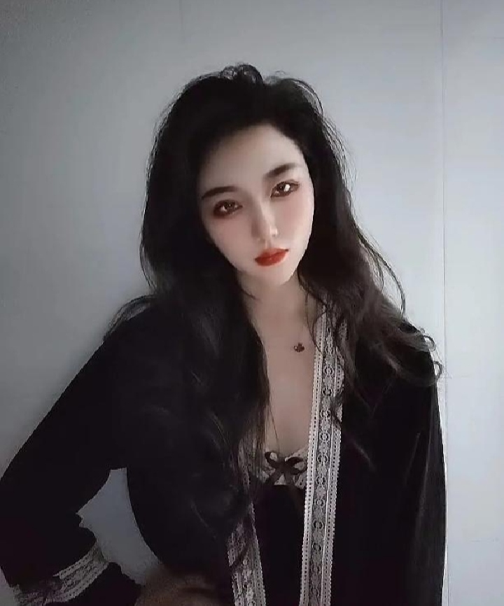 芙蓉区气质甜妹喜喜