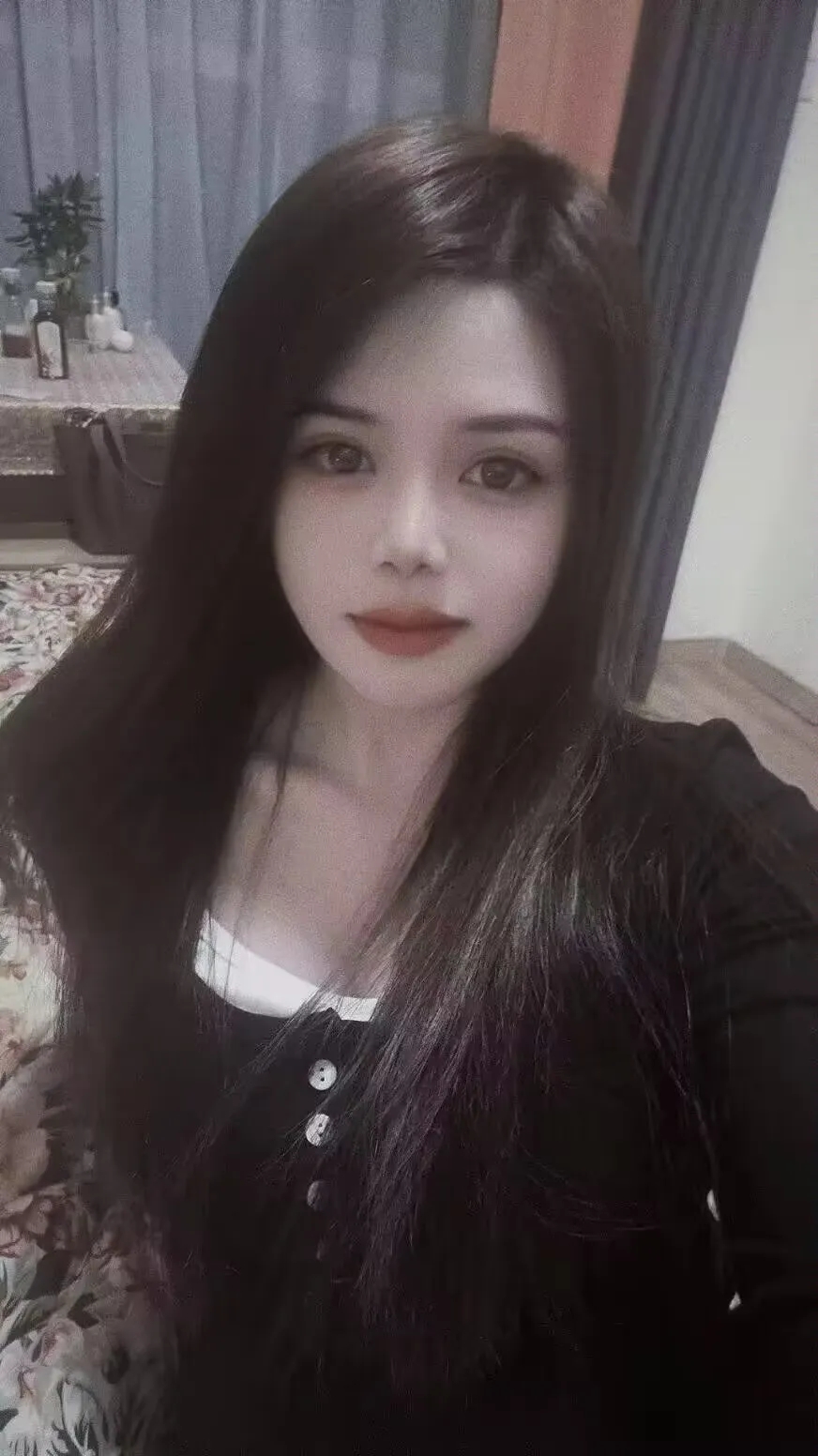 深圳罗湖区美胸嫩穴的小爱