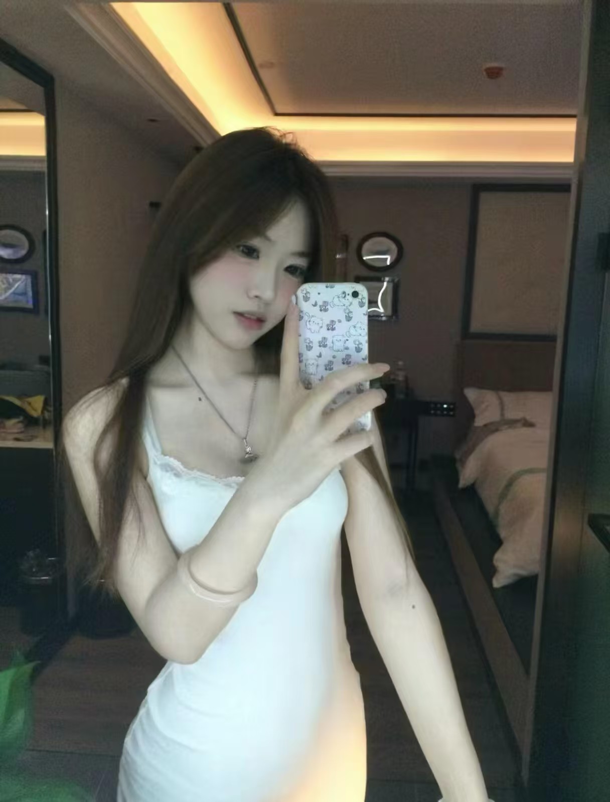 浦东粉嫩小辣椒露露