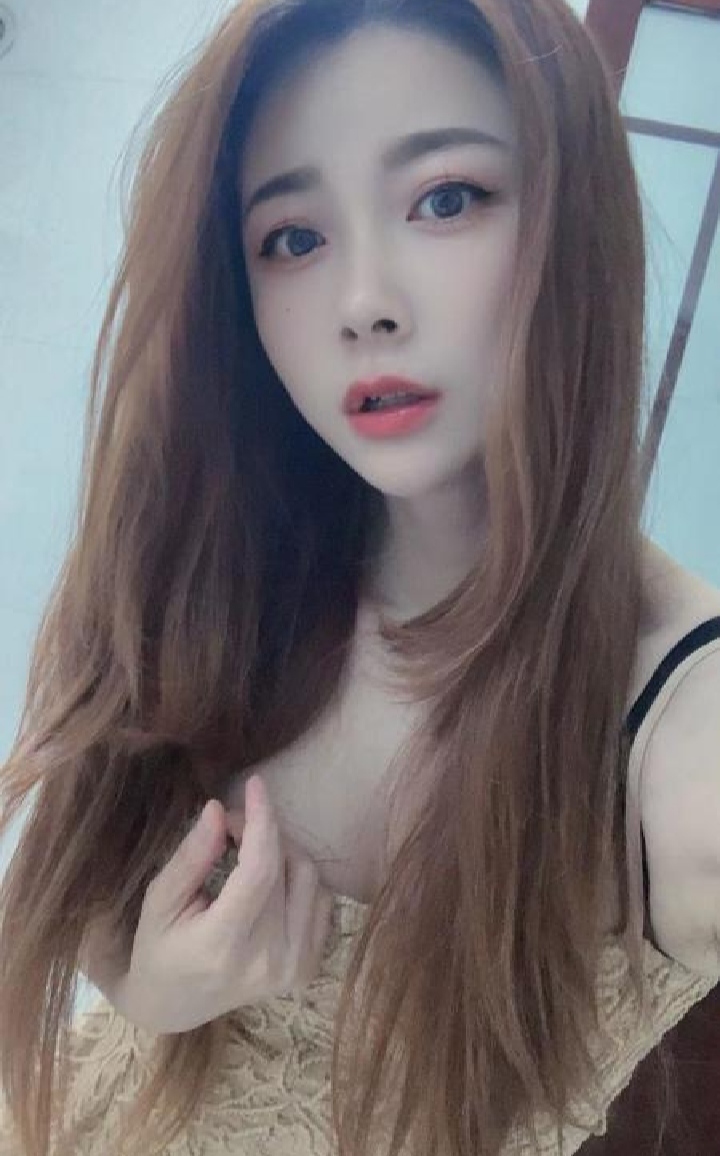 黄埔风情御姐优优