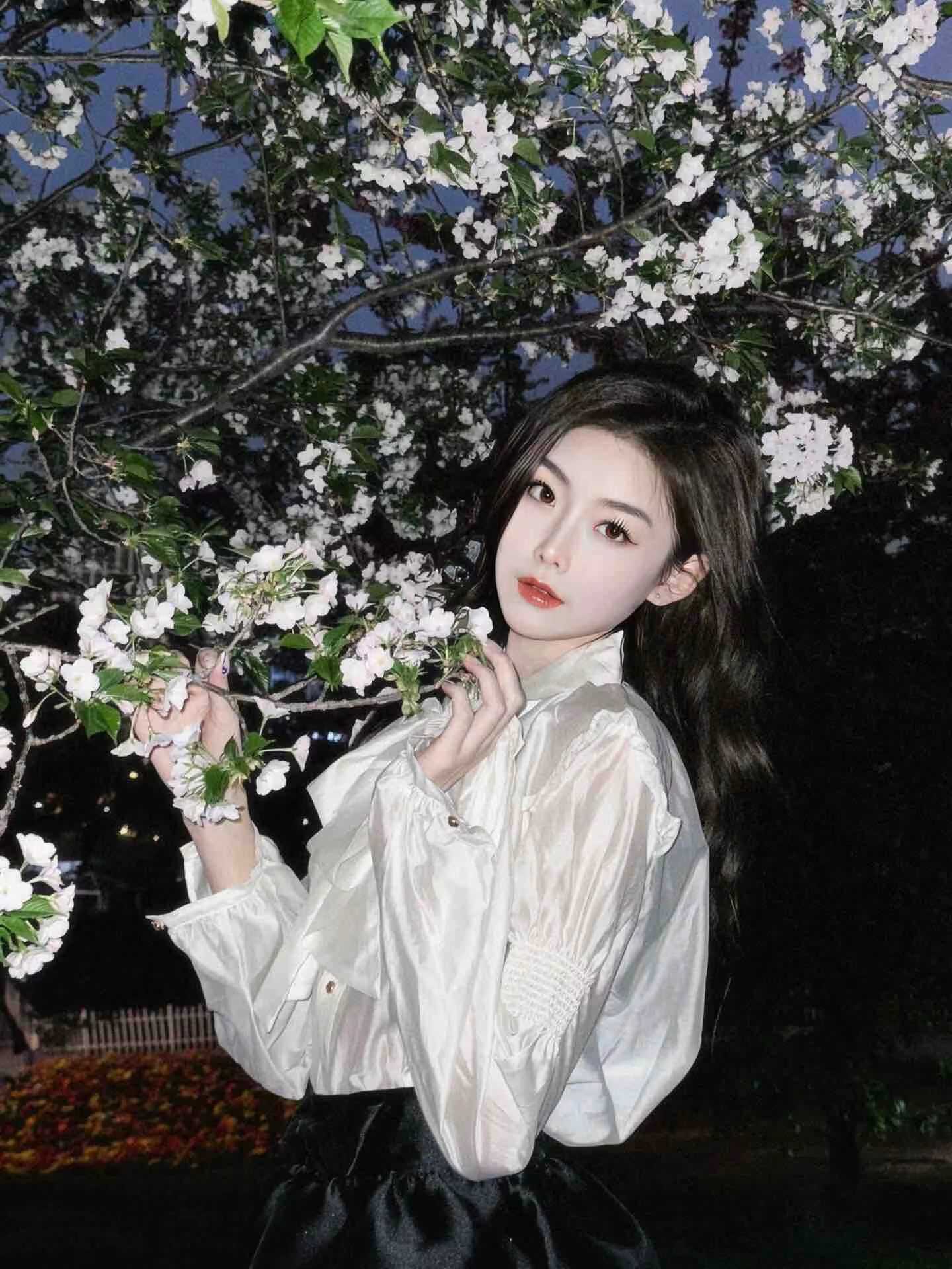 有地也可外出的美女姐姐