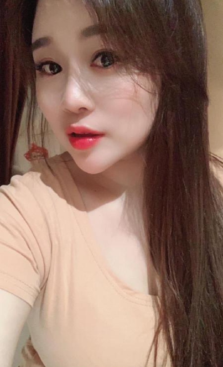 南山美乳颜值少妇