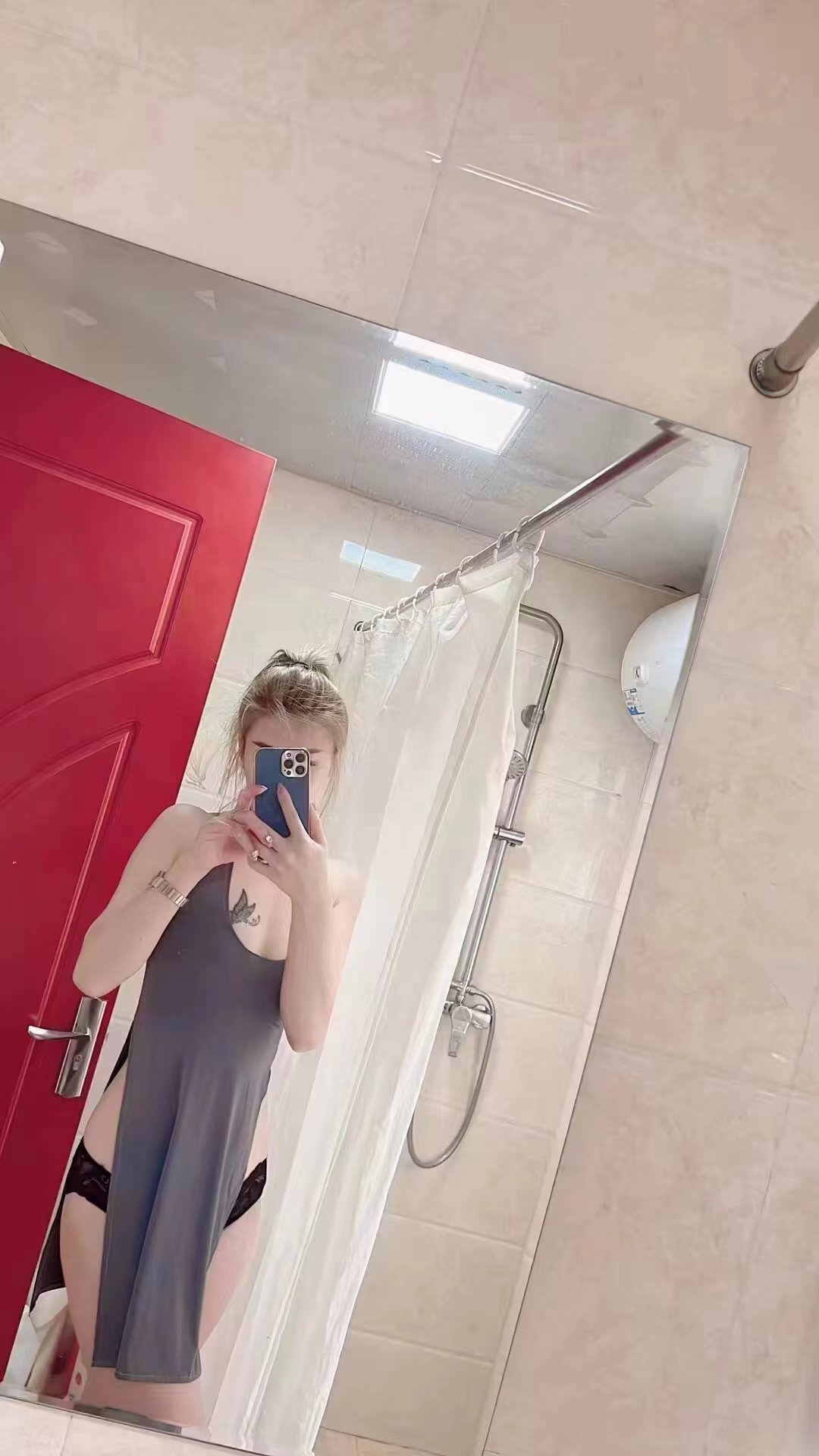 塘沽大长腿妹子