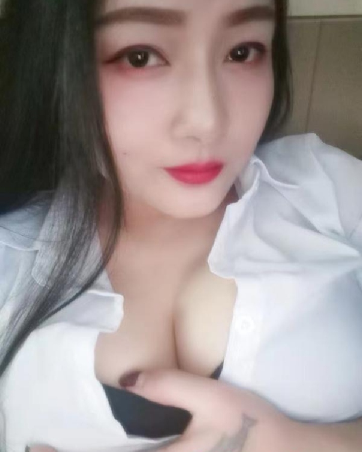 清湖大奶啵啵老师