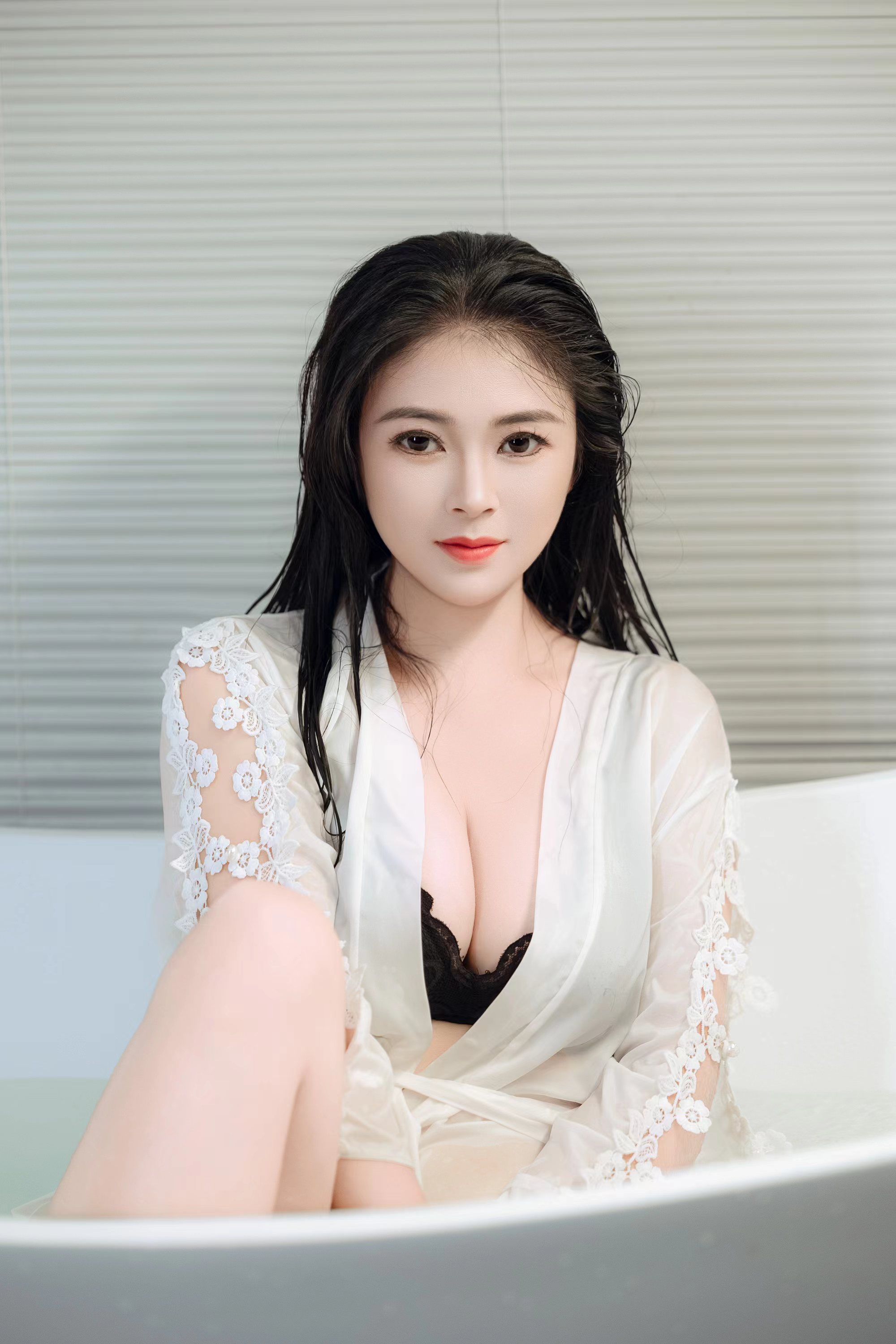 等你等了那么久，想你想得泪儿流