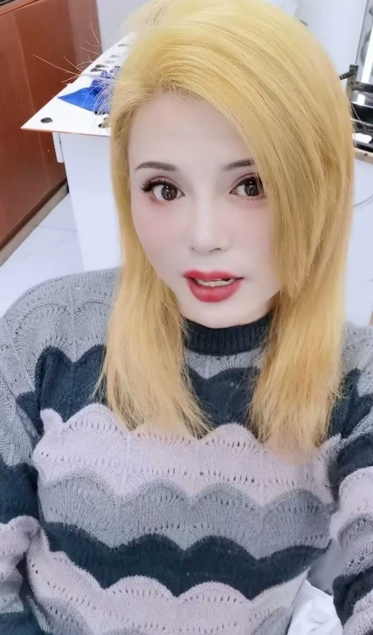 瑶海风情热辣琪宝老师