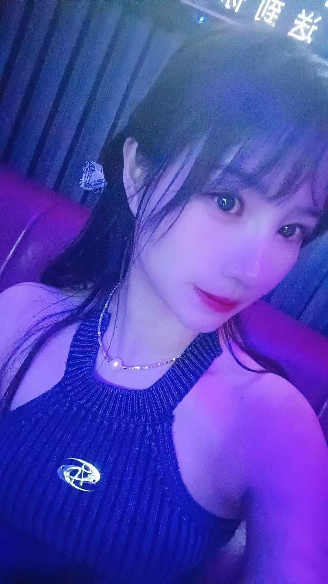 雨花魅惑小辣椒水月月