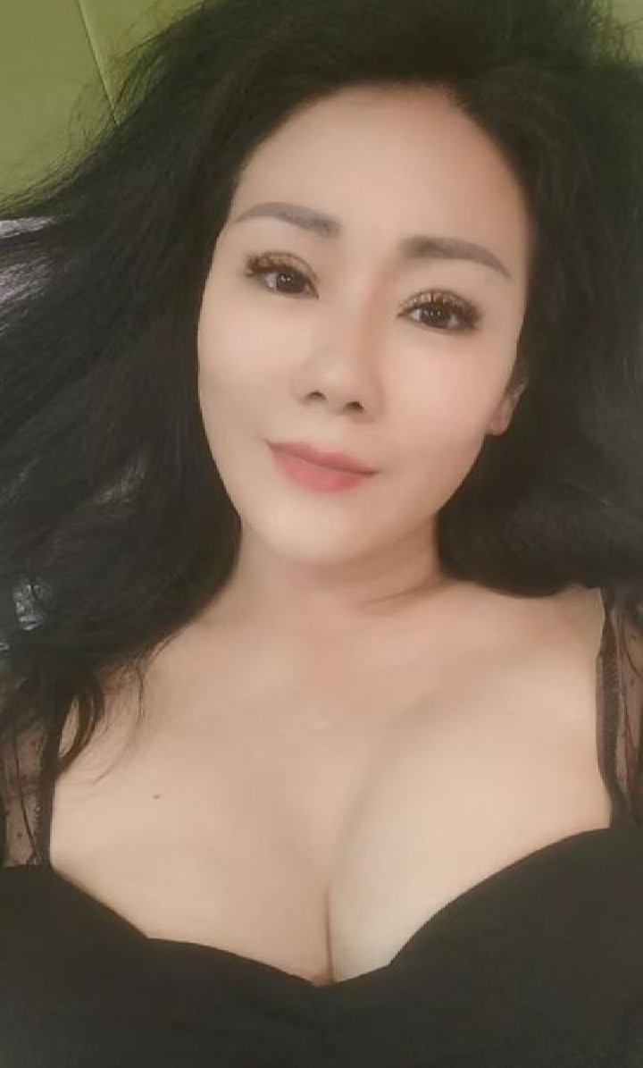 世茂丰润美少妇