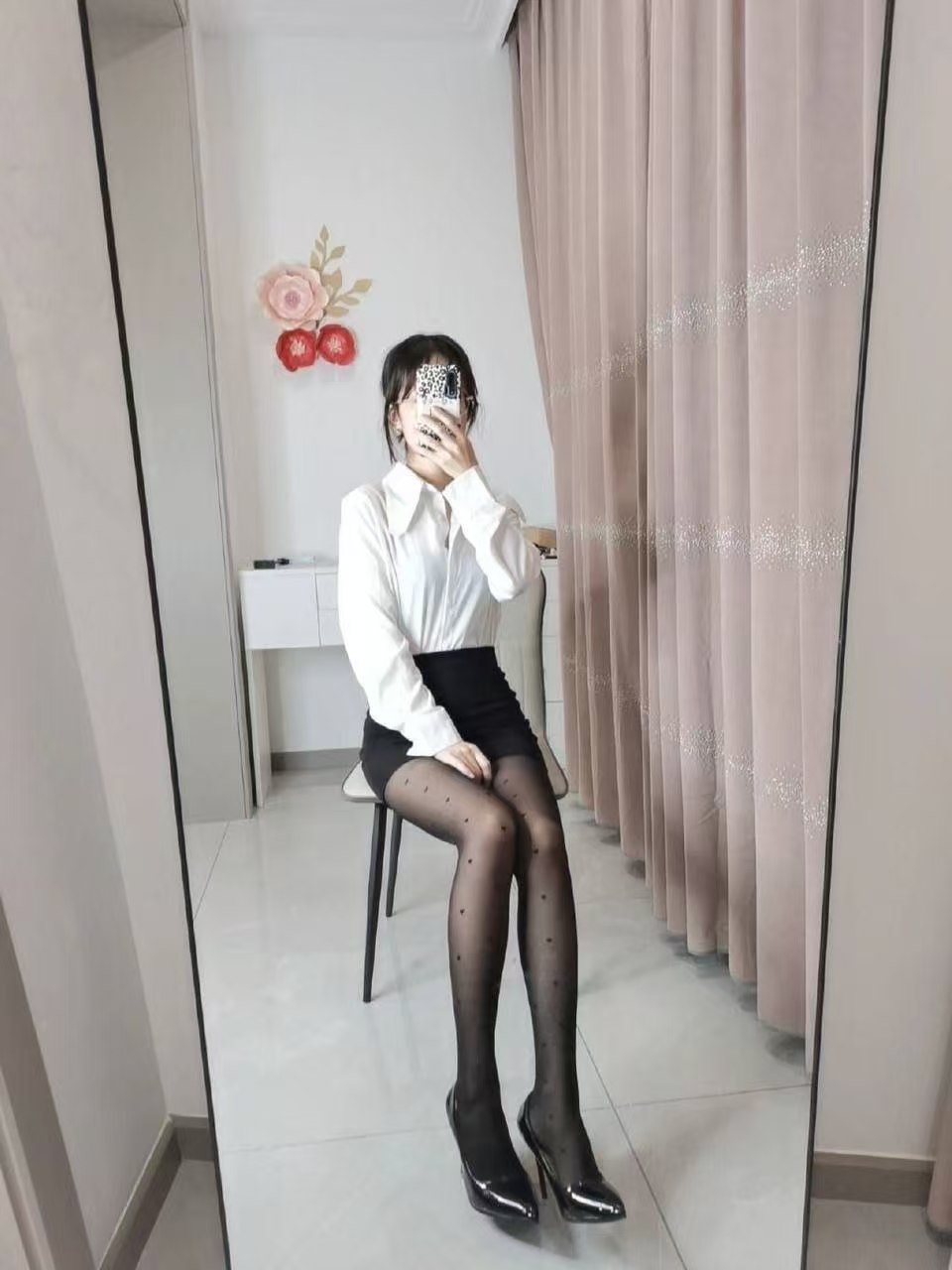 白云大奶情趣抓龙筋