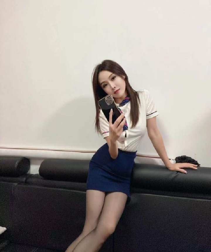 福田制服黑丝媚娘小雅