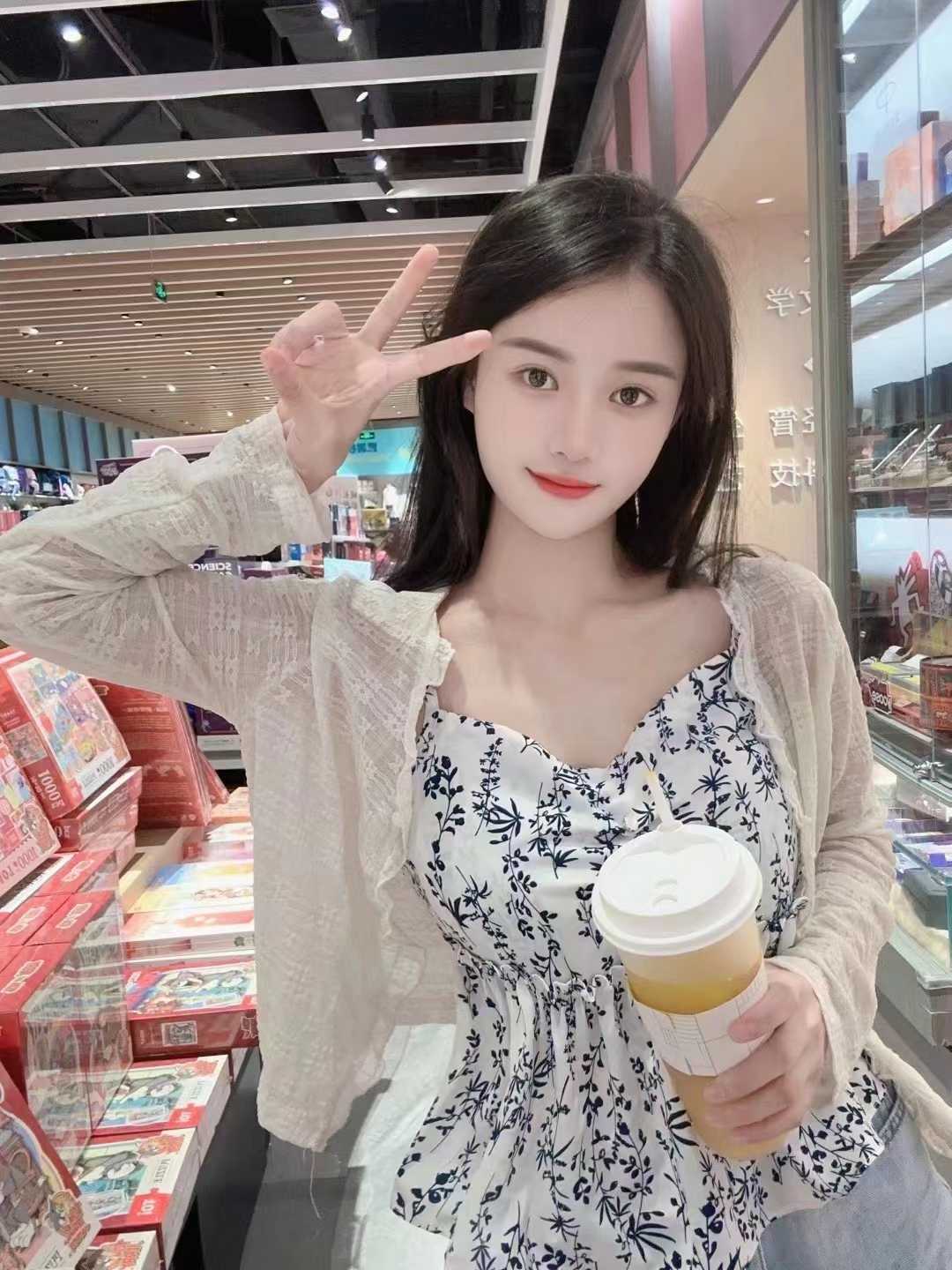 龙华乖巧甜妹思语