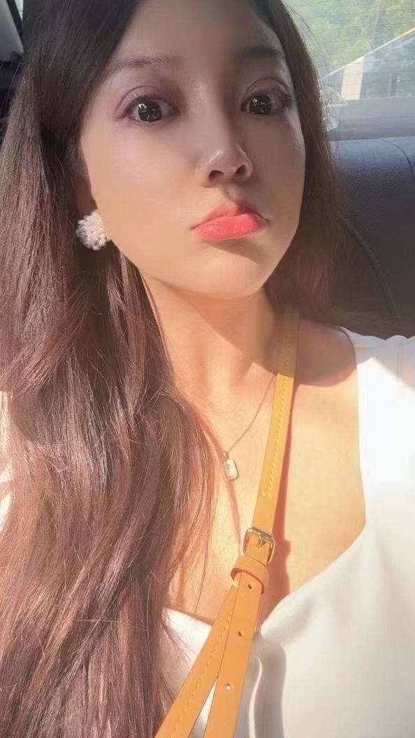 普陀撩人嫩妹王饱饱