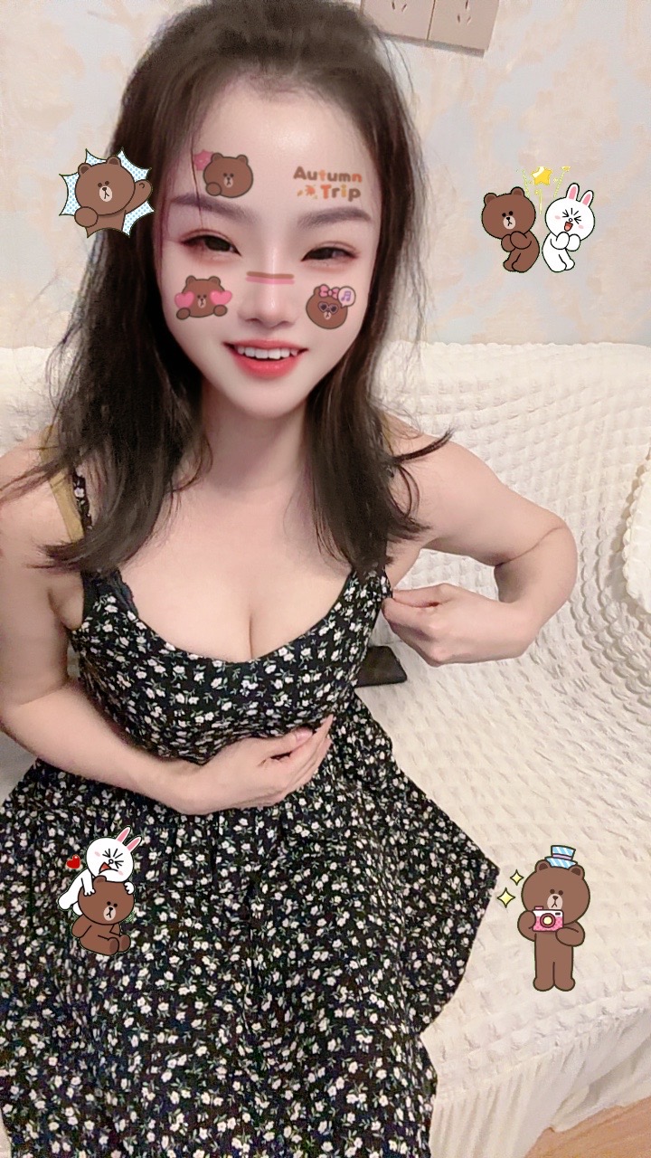 刚刚下海的小姑娘