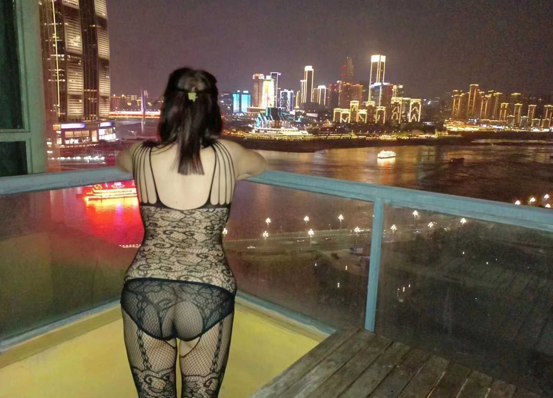 南岸风情熟女姐姐