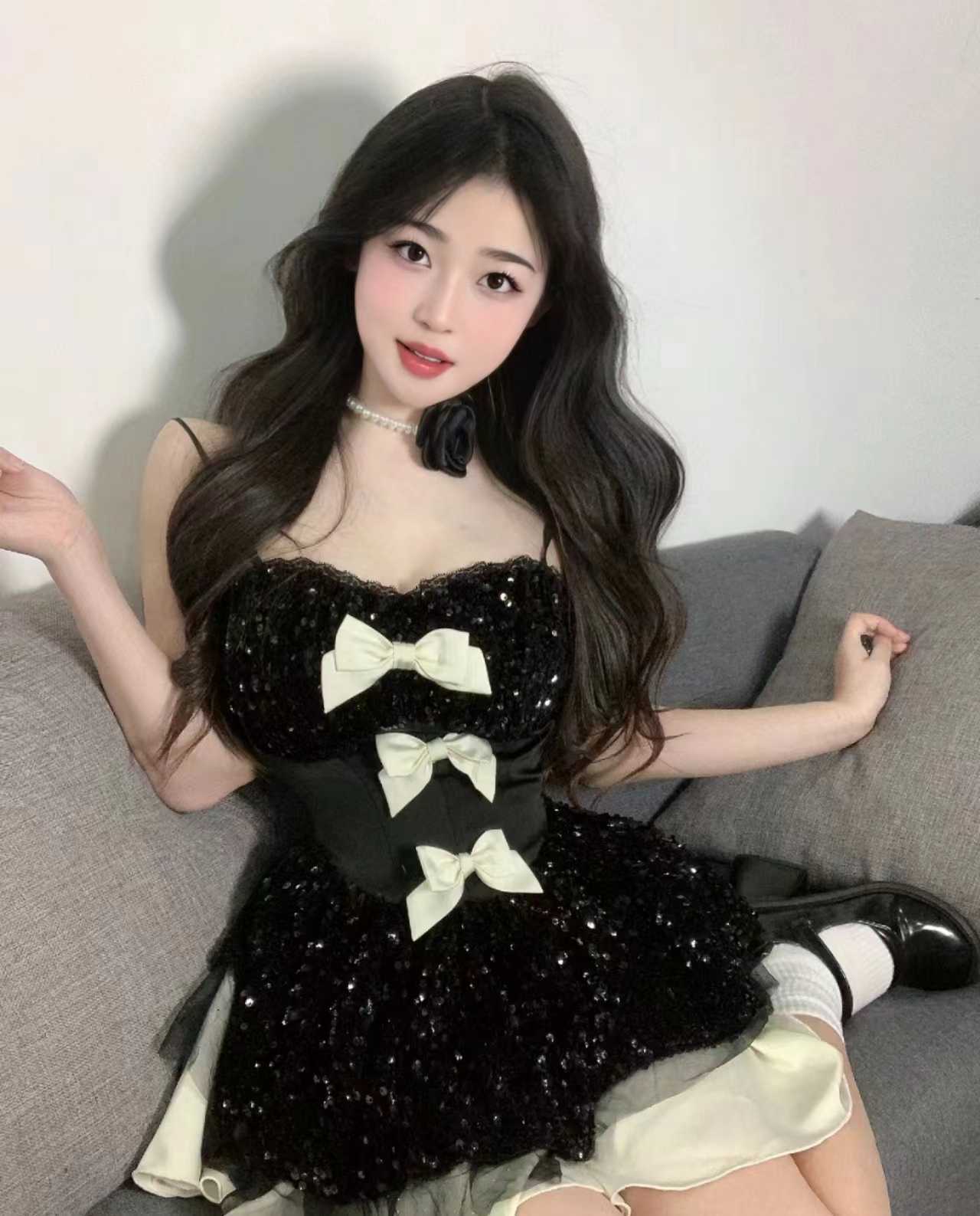 罗湖情趣制服辣妹豆豆