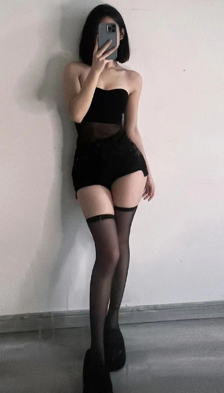 天河区岗顶丰满御姐女