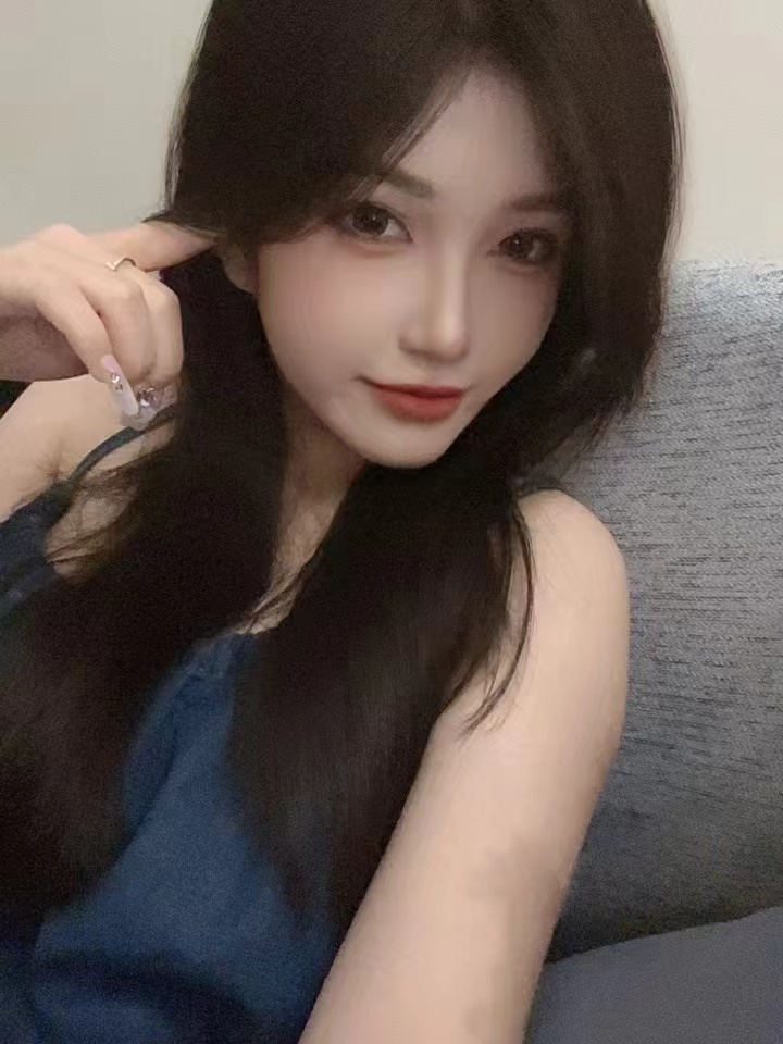 南岸极品白嫩辣妹