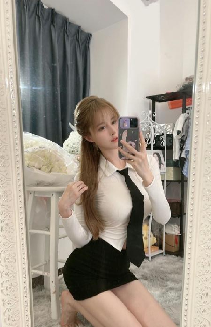 天河情趣制服乔妹